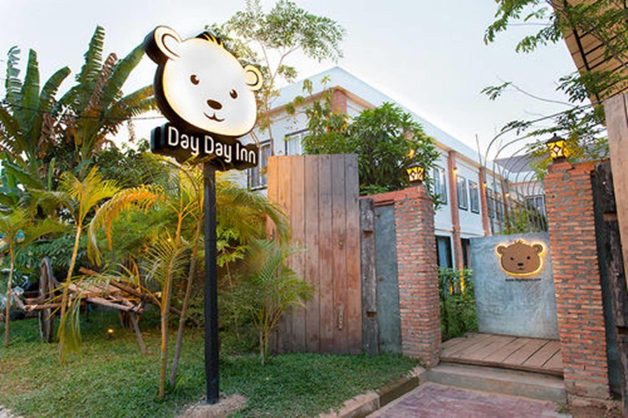 Day Day Inn سيام ريب المظهر الخارجي الصورة
